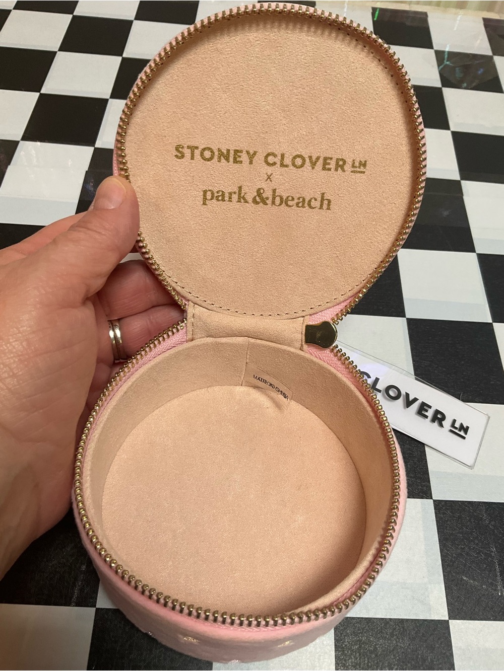 Stoney Clover Lane Pink Multi-Star Round Mini Case - Picture 4 of 6